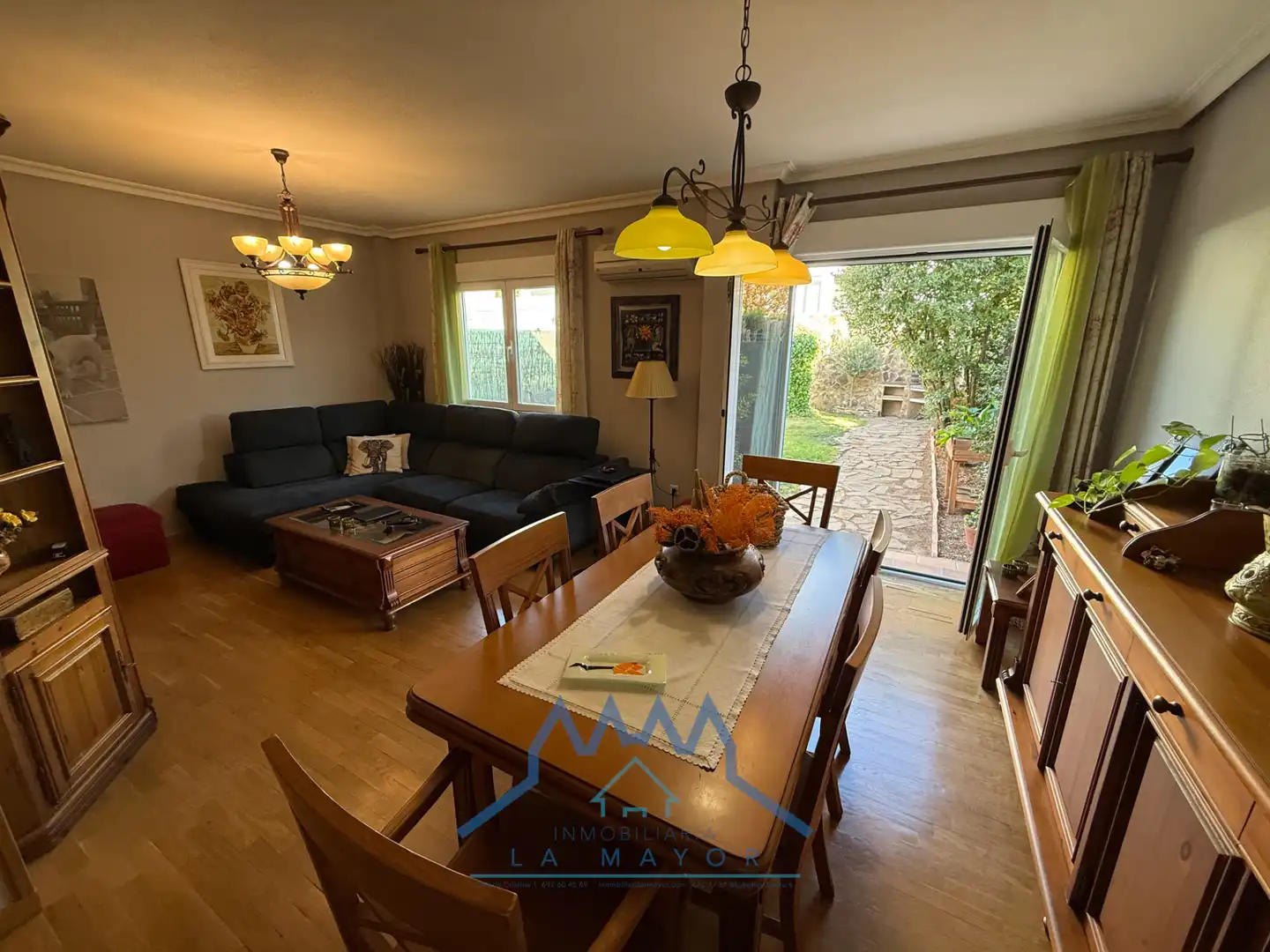 Sala de estar de Casa adosada en venta en Santa María - Pio XII