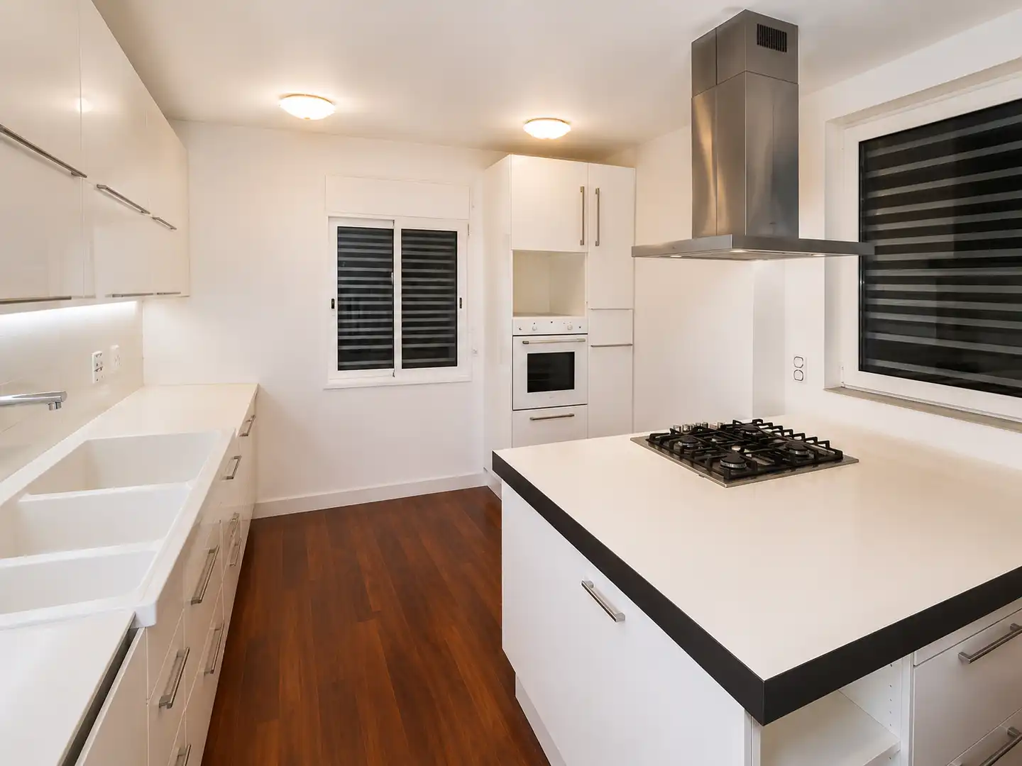 Casa con piscina in vendita a Olesa de Bonesvalls, imagen 4