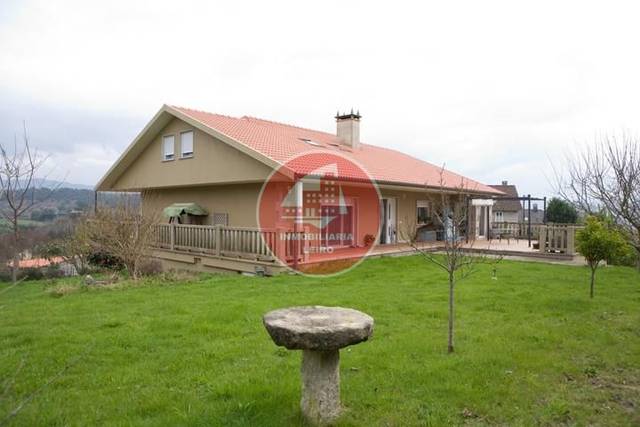Casa-chalet en Venta en santa Maria xeve en Parroquias Rurales