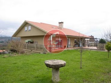Casa amb balcó en venda a santa Maria xeve