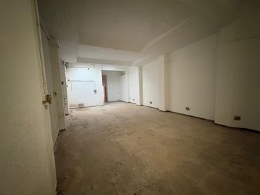 Local comercial en venda a Valencia - CL BARON PATRAIX