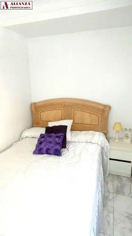 Bedroom of Flat for sale in Málaga  with Air Conditioner, Terrace and Furnished