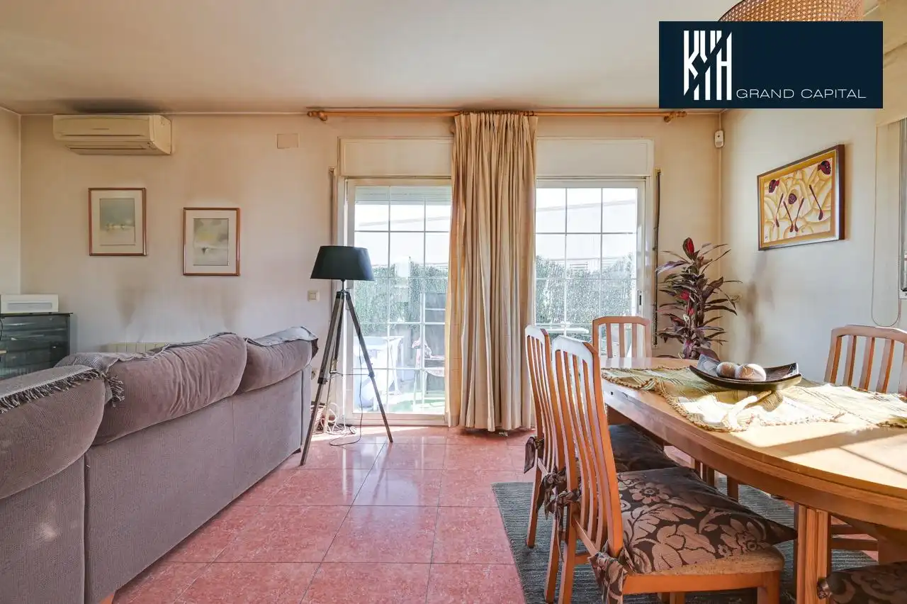 Piso en venta en Calle TERMES ROMANES, imagen 2