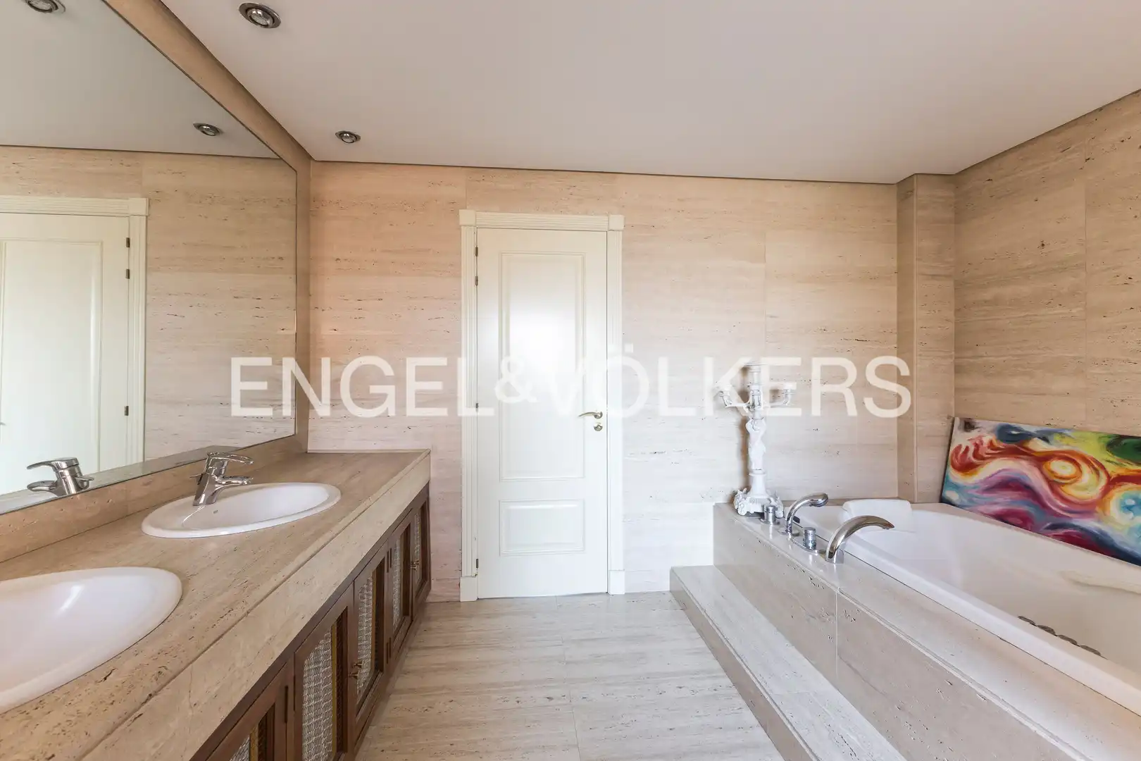 Bathroom of Houses for sale in Velilla de San Antonio  with Air Conditioner, Heating and Terrace