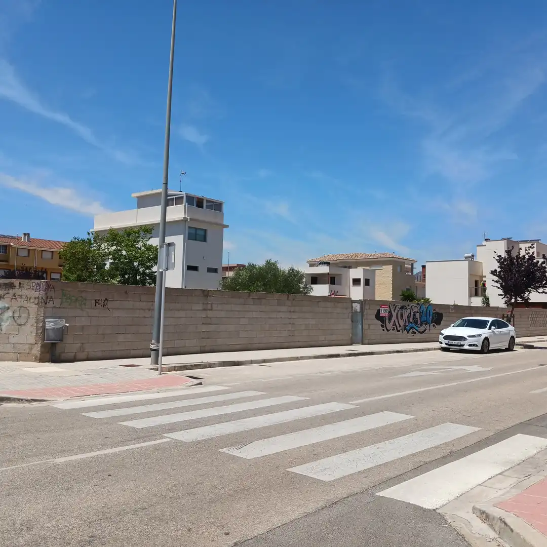 Terreny residencial en venda a Ronda dels Esports, imagen 6
