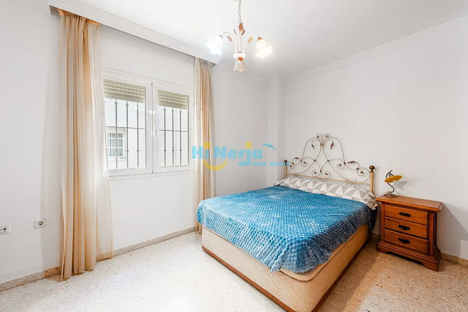 Apartamento con piscina en venta en Torre del Mar, imagen 14