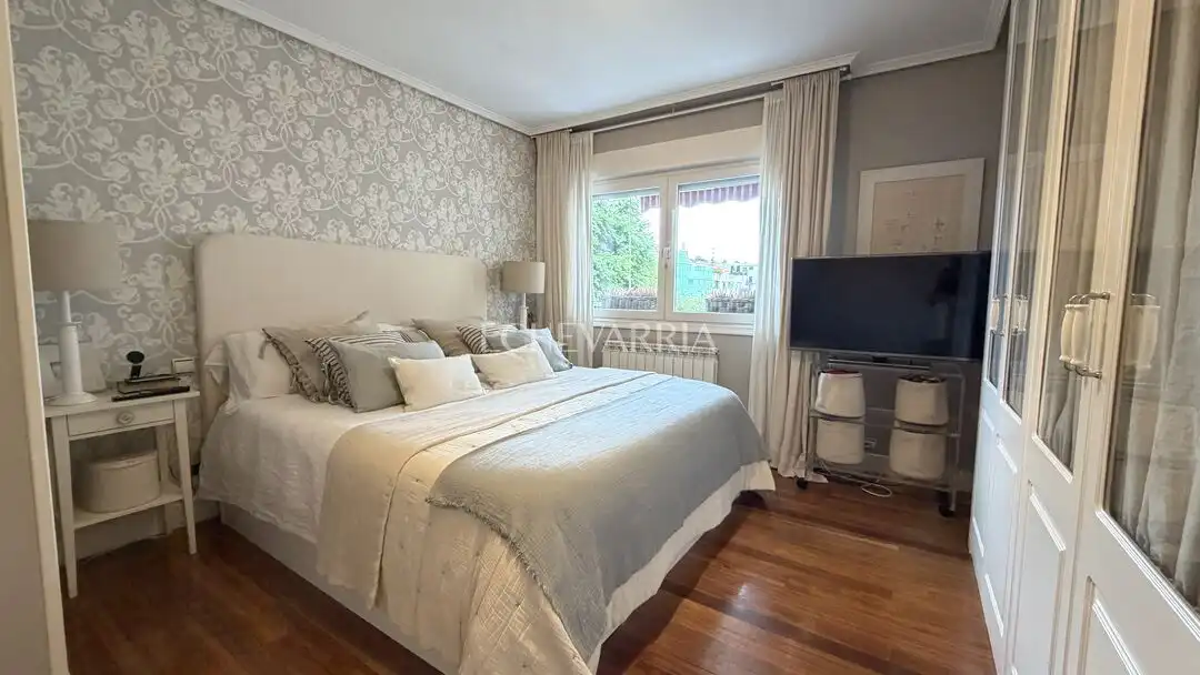 Habitación de Piso en venta en Leioa con Calefacción, Jardín privado y Terraza