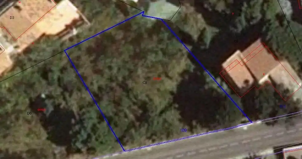 Terreno residencial en venta en Carrer Carrer de la Pujada del Puig Rom
