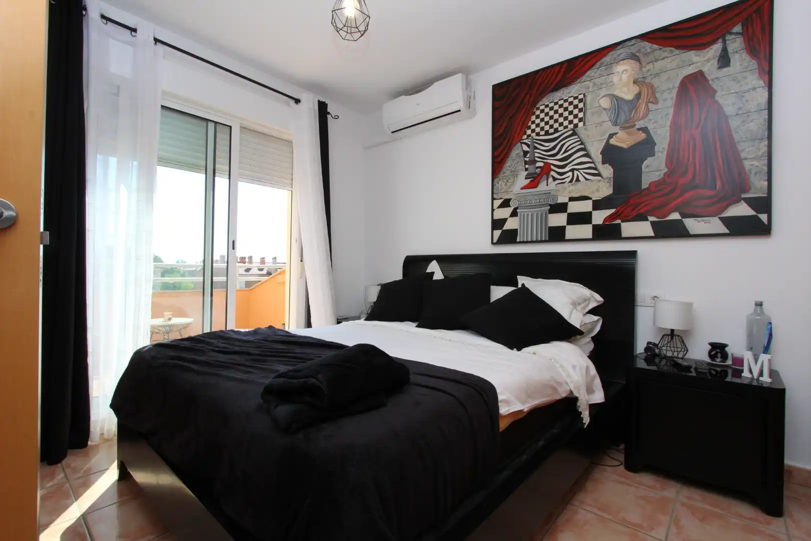 Habitación de Casa adosada en venta en Mont-roig del Camp con Aire acondicionado, Jardín privado y Amueblado