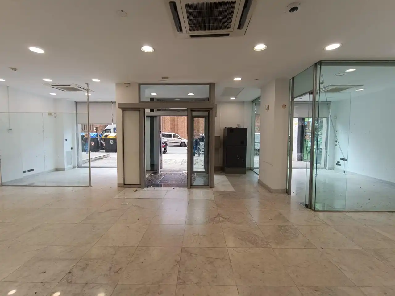 Business premises to rent in Moncada Kalea (CIIDADELA SN), imagen 24
