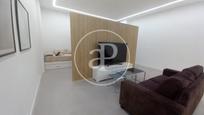 Sala d'estar de Loft de lloguer en  Valencia Capital amb Aire condicionat, Calefacció i Moblat