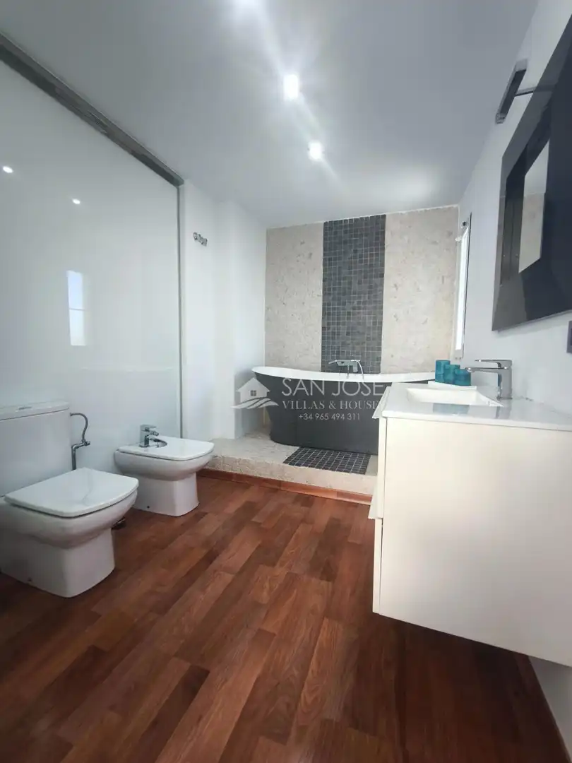 Houses for sale in Aspe, Alicante