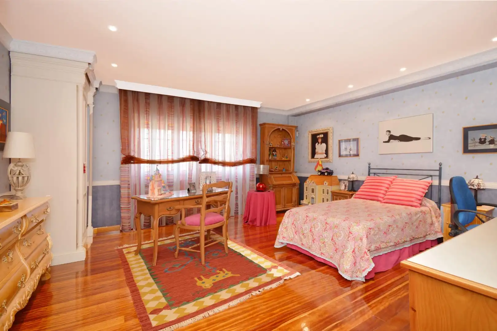 Villa mit Pool zum Verkauf in Calle PAVAROTTI. LUCIANO, imagen 52