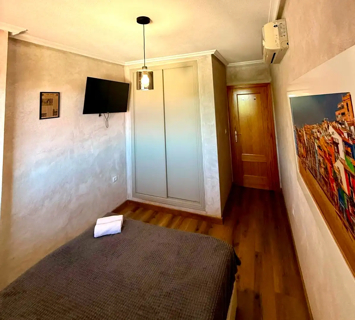 Bedroom of Detached homes for sale in Santa Pola  with Air Conditioner, Private garden and Furnished