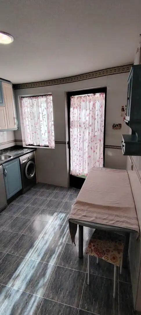 Habitación de Piso en venta en Calvarrasa de Abajo, Salamanca