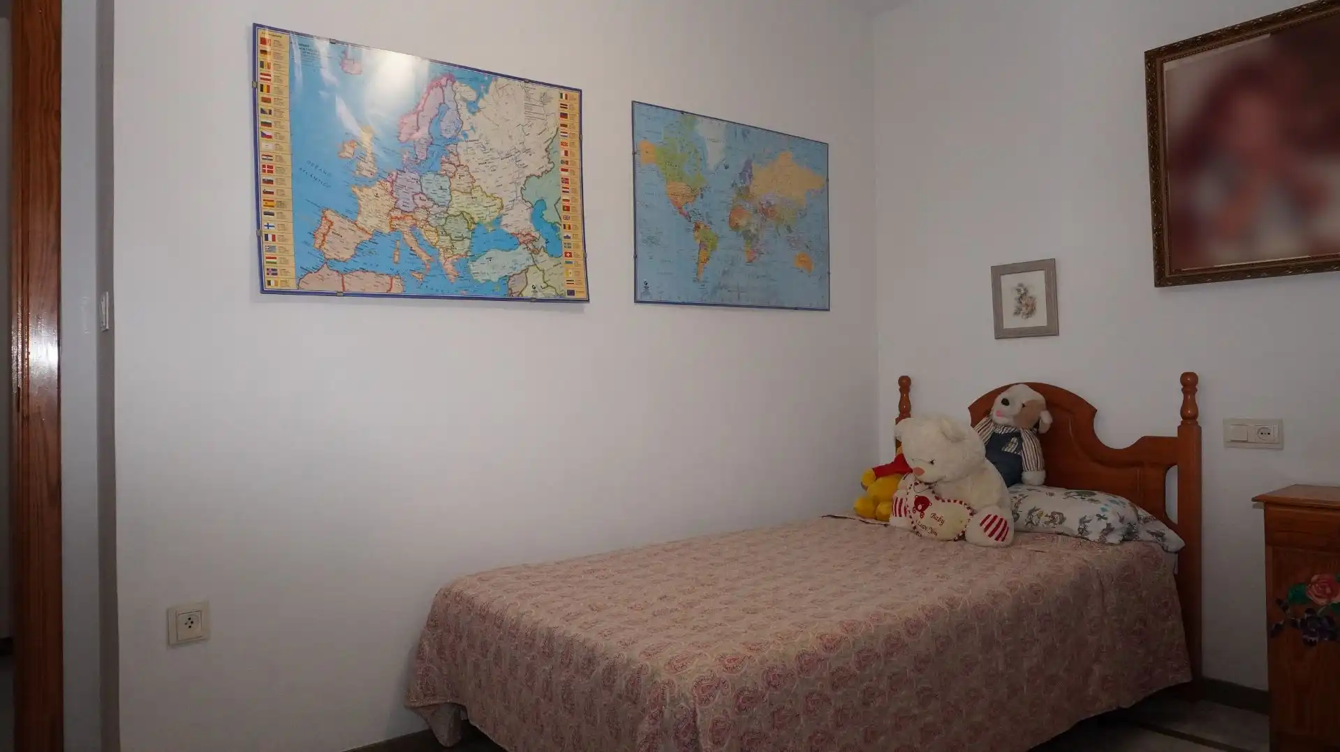 Dormitori de Casa adosada en venda en Motril amb Aire condicionat i Terrassa