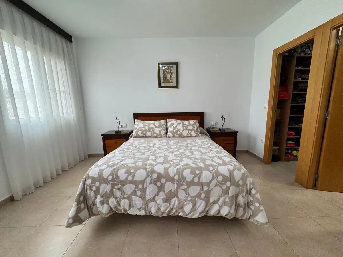 Habitación de Piso en venta en Simat de la Valldigna con Aire acondicionado y Trastero