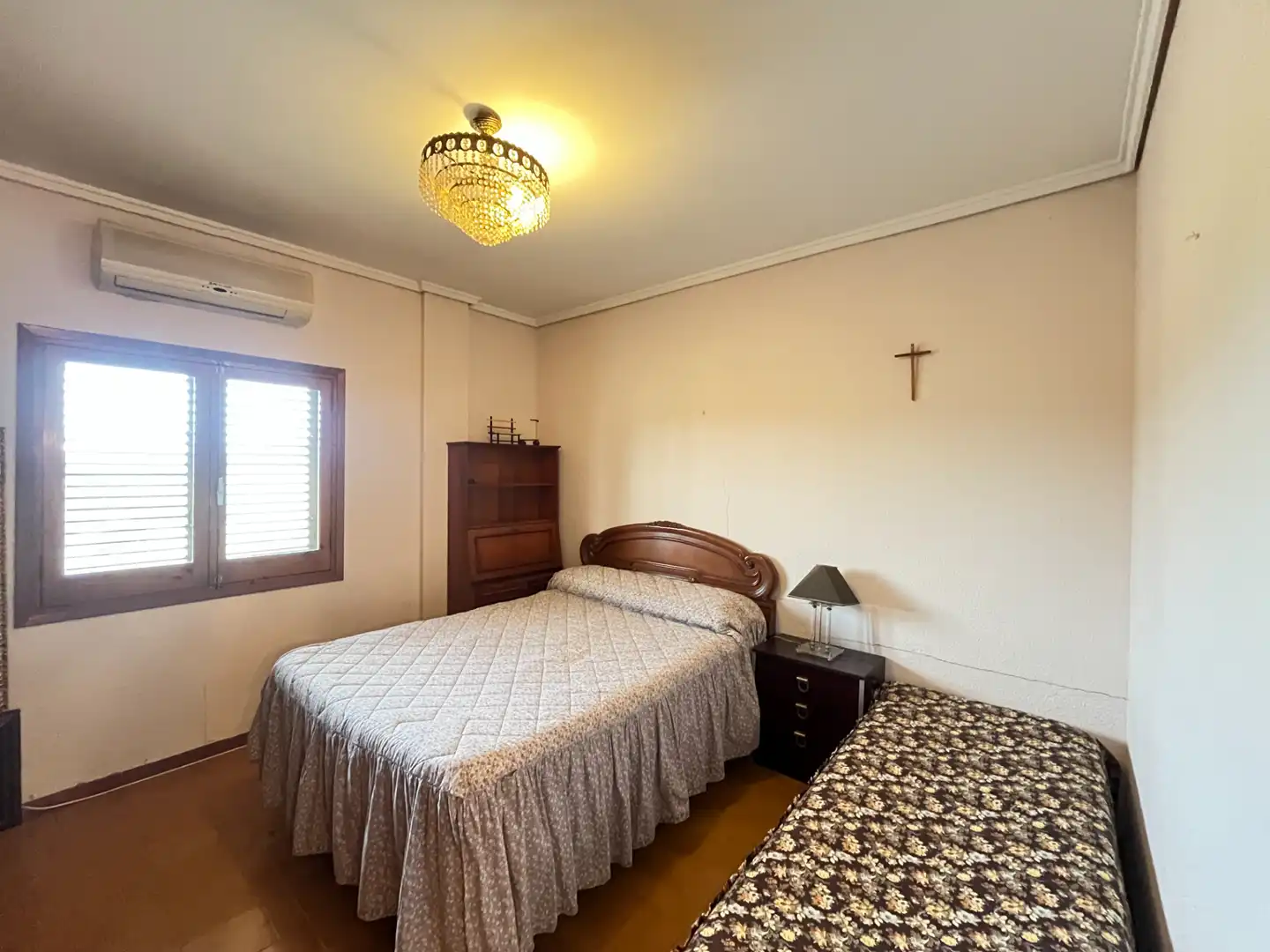 Habitación de Casa o chalet en venta en Sagunto / Sagunt con Jardín privado, Terraza y Trastero