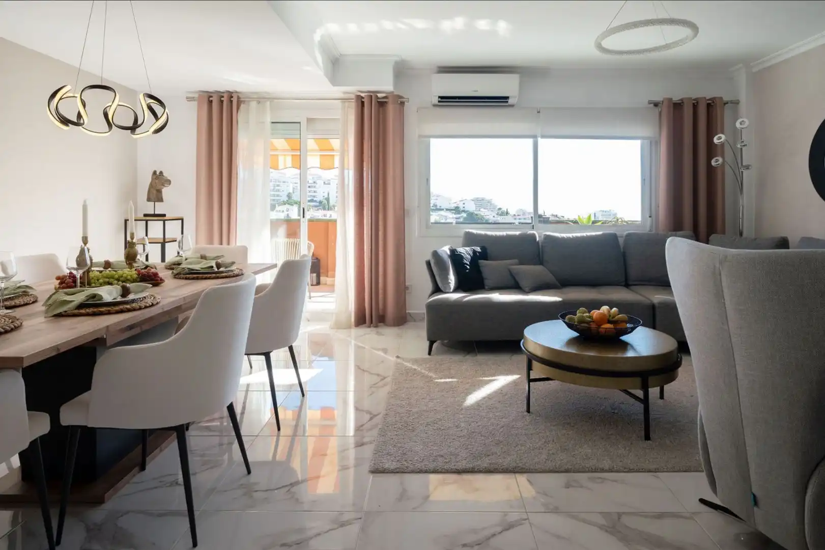 Living room of Attic for sale in Benalmádena  with Air Conditioner, Heating and Terrace