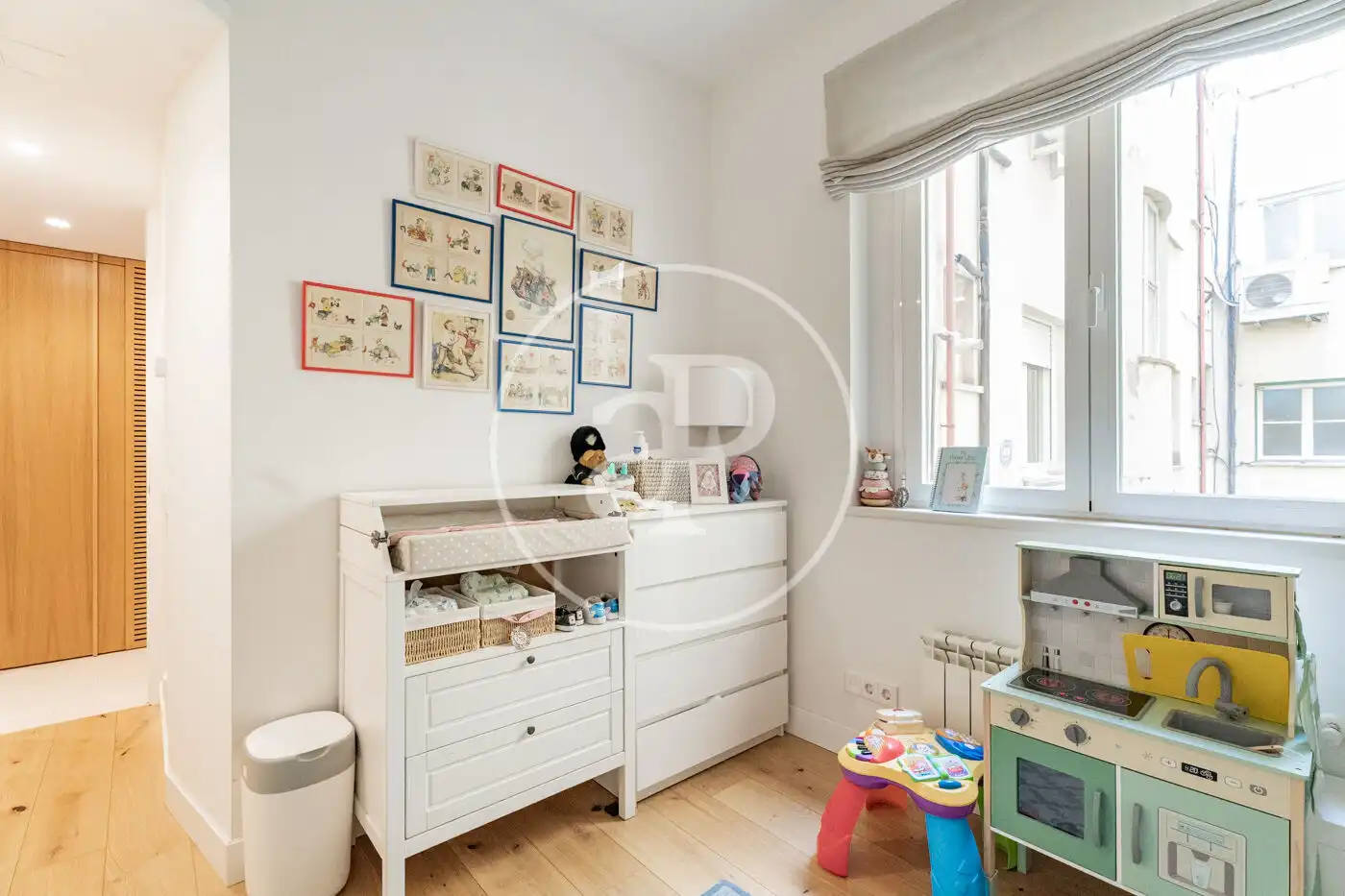 Habitación de Piso en venta en Madrid con Calefacción y Trastero