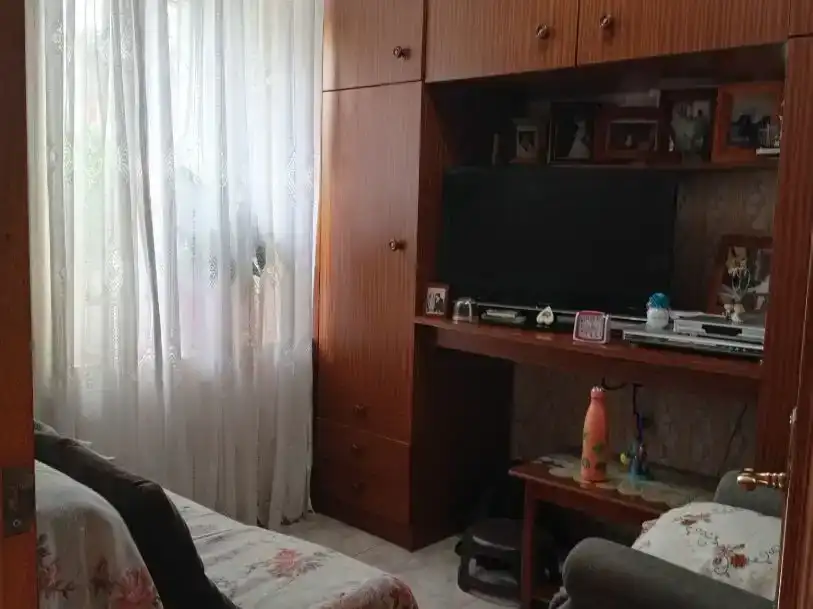 Dormitori de Pis en venda en Cariño amb Balcó