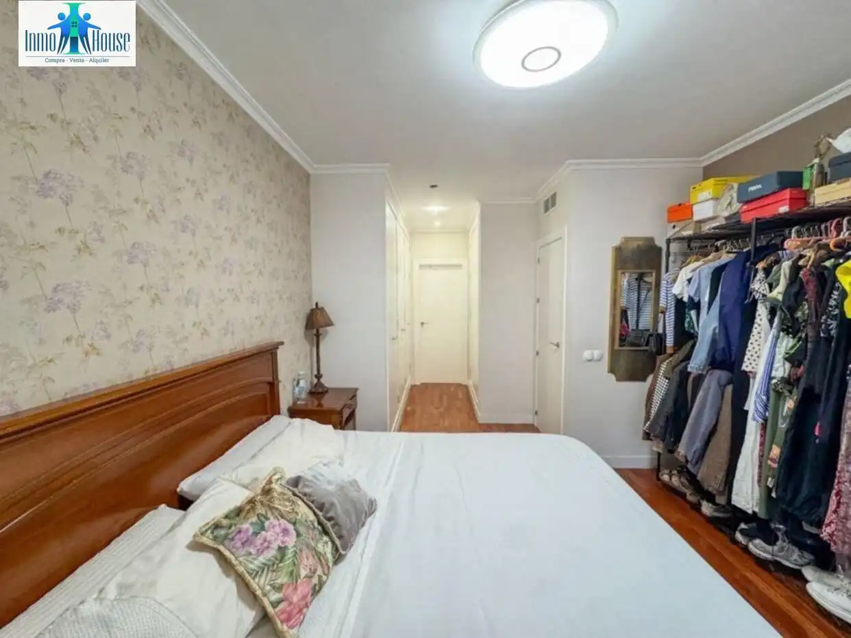 Bedroom of Flat for sale in Albacete  with Air Conditioner, Heating and Storage room