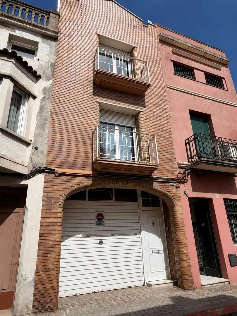 Exterior view of Houses for sale in Sabadell  with Air Conditioner, Heating and Private garden