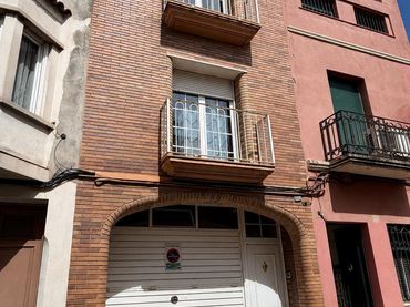 Casa con balcón en venta en Centre - Sant Oleguer