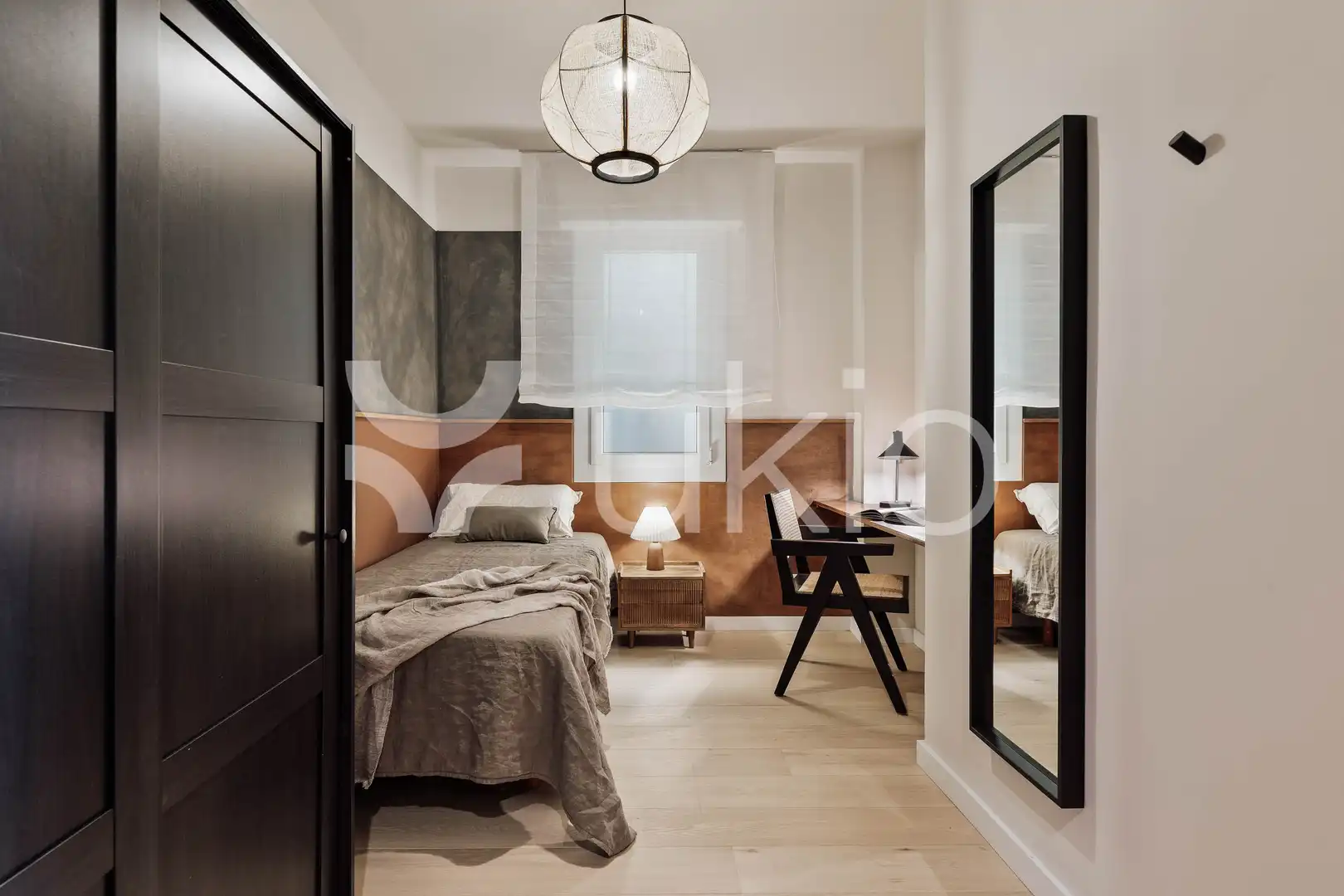 Schlafzimmer von Wohnungen zur Miete in Barcelona mit Klimaanlage, Heizung und Terrasse