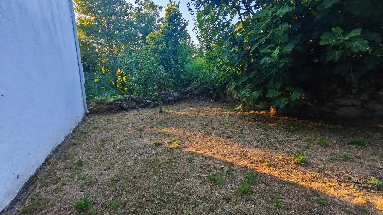 Finca rústica en venda en Nogueira de Ramuín amb Jardí privat i Traster