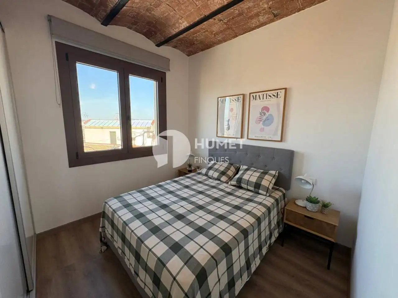 Habitación de Ático en venta en Barcelona con Aire acondicionado, Calefacción y Parquet