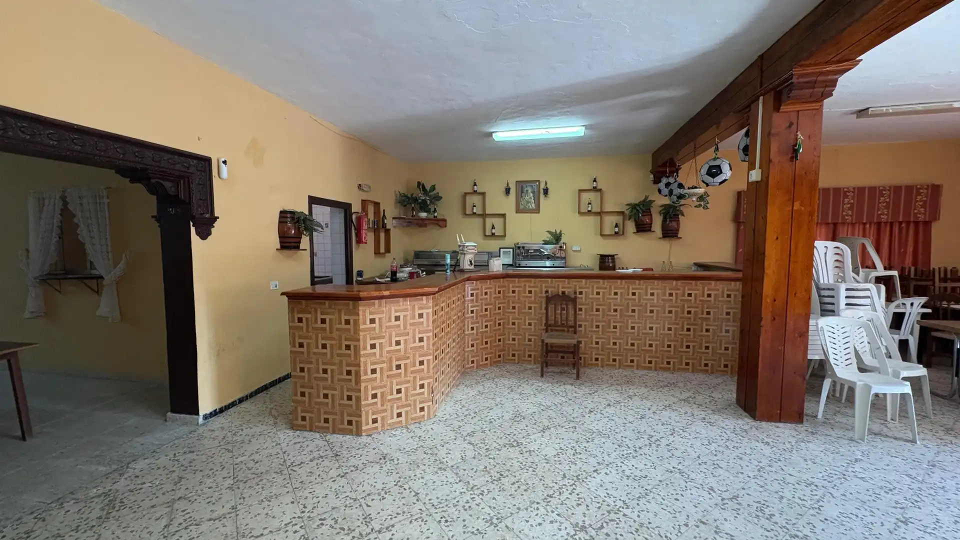 Gewerbefläche zum Verkauf in 82 Avenida Carretera del Puerto, imagen 7