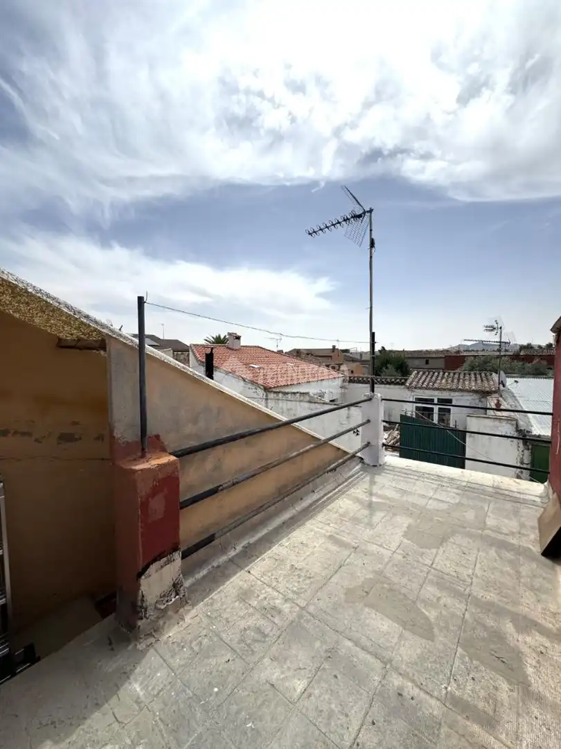 Vista exterior de Casa adosada en venta en Nambroca con Aire acondicionado, Terraza y Trastero