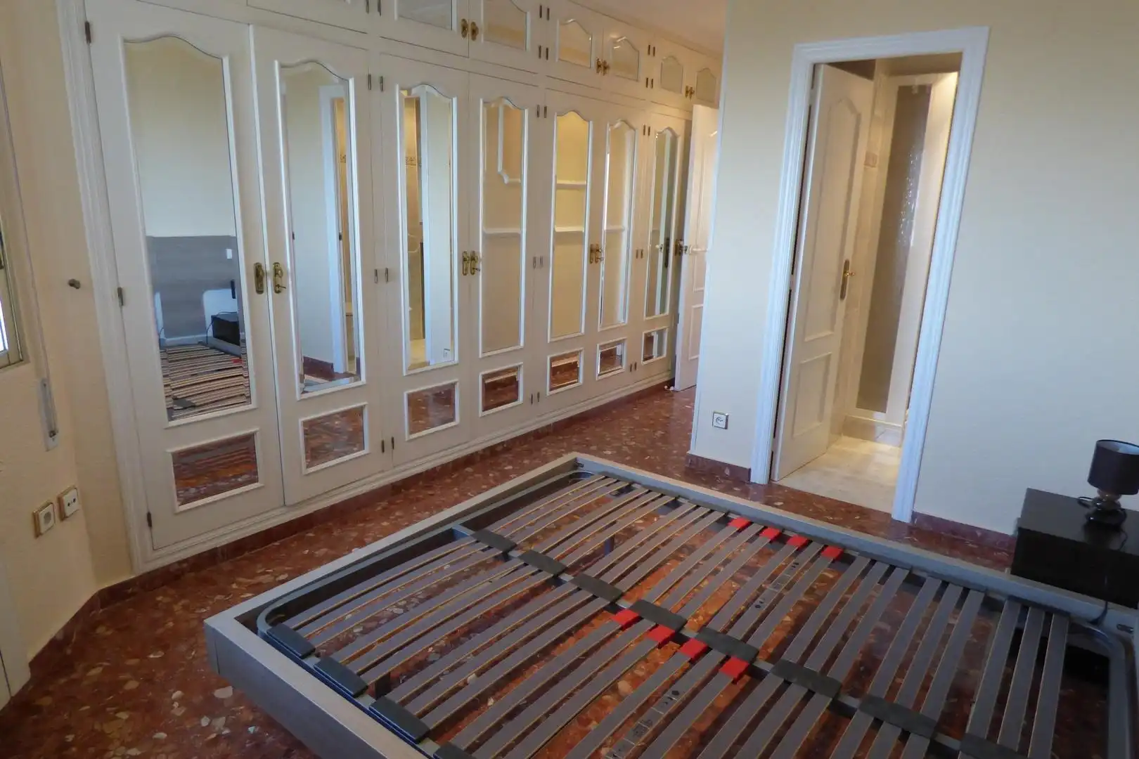 Schlafzimmer von Wohnung zum Verkauf in Alicante / Alacant mit Klimaanlage, Heizung und Privatgarten