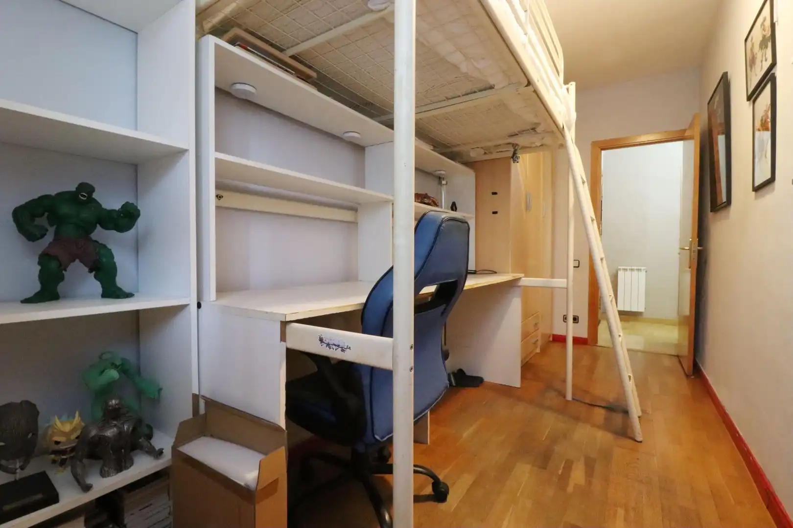 Habitación de Piso en venta en Sabadell con Calefacción, Parquet y Terraza