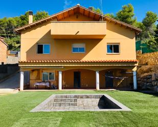 Außenansicht von Haus oder Chalet zum verkauf in Corbera de Llobregat mit Terrasse und Schwimmbad