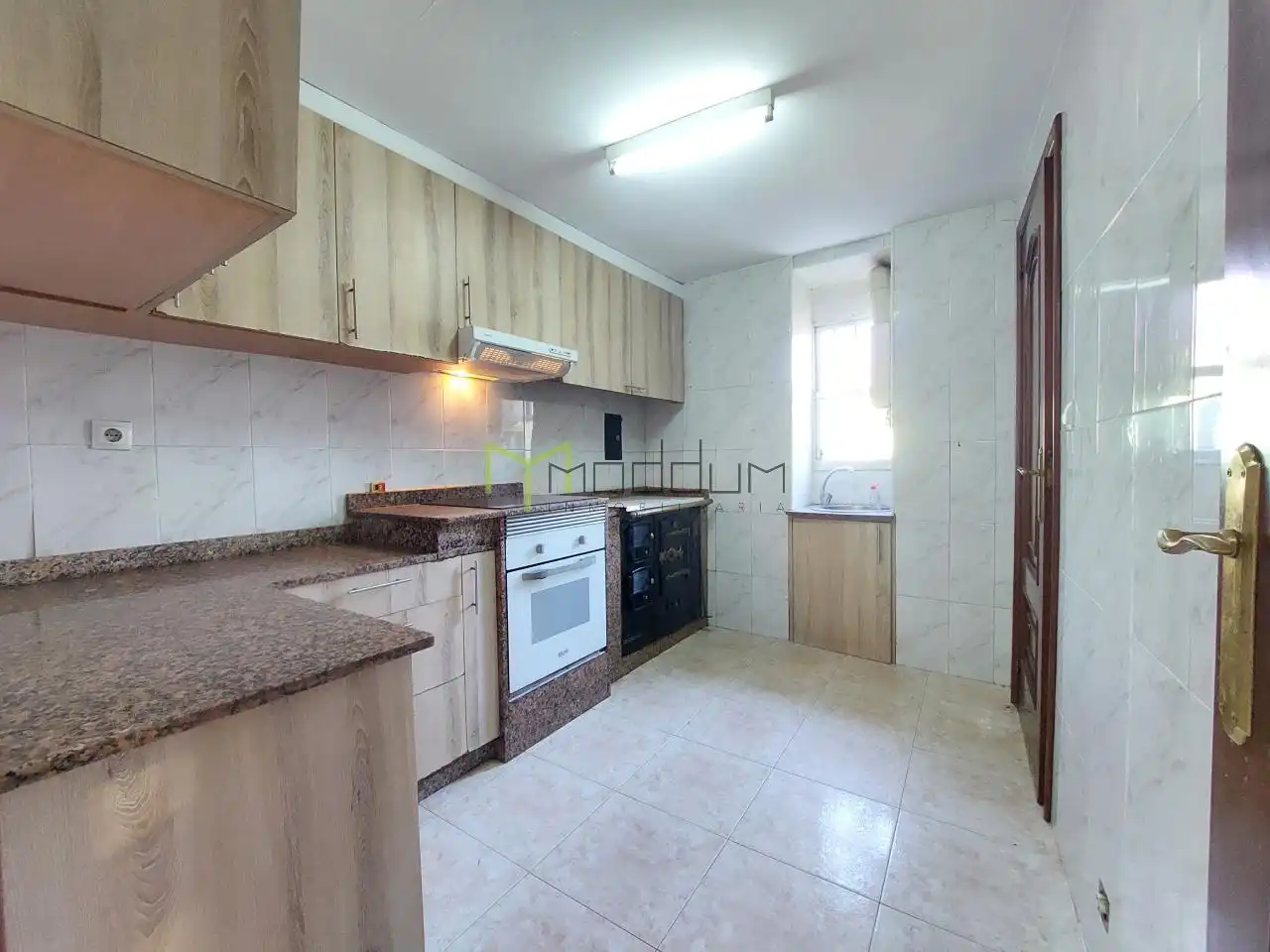 Cocina de Casa o chalet en venta en Santiago de Compostela  con Calefacción