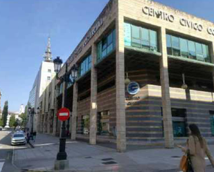 Vista exterior de Oficina de lloguer en Oviedo 