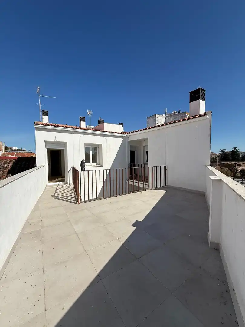 Apartament amb terrassa en venda a Casco Antiguo, imagen 3