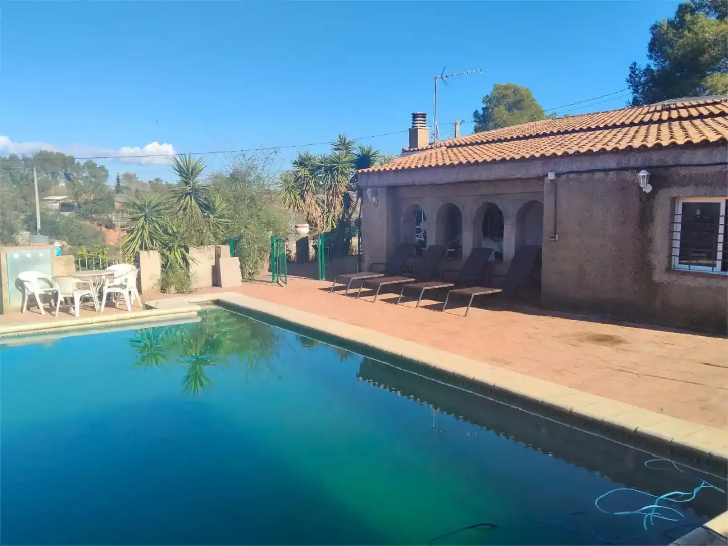 Piscina de Casa o xalet en venda en Riba-roja de Túria amb Aire condicionat i Piscina