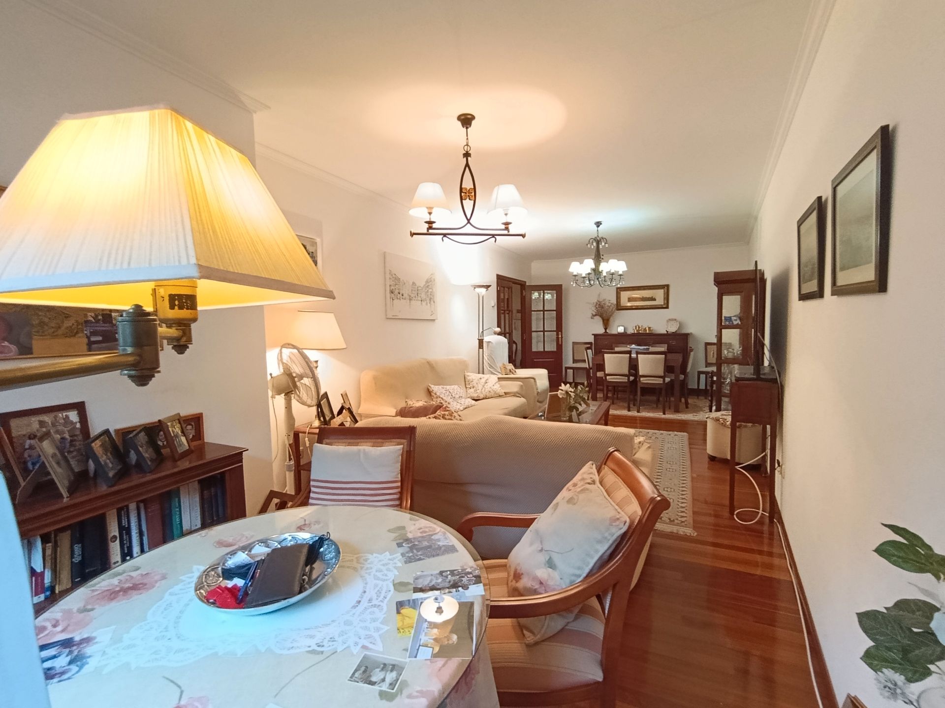 Living room of Flat for sale in Pontevedra Capital   with Heating, Parquet flooring and Furnished