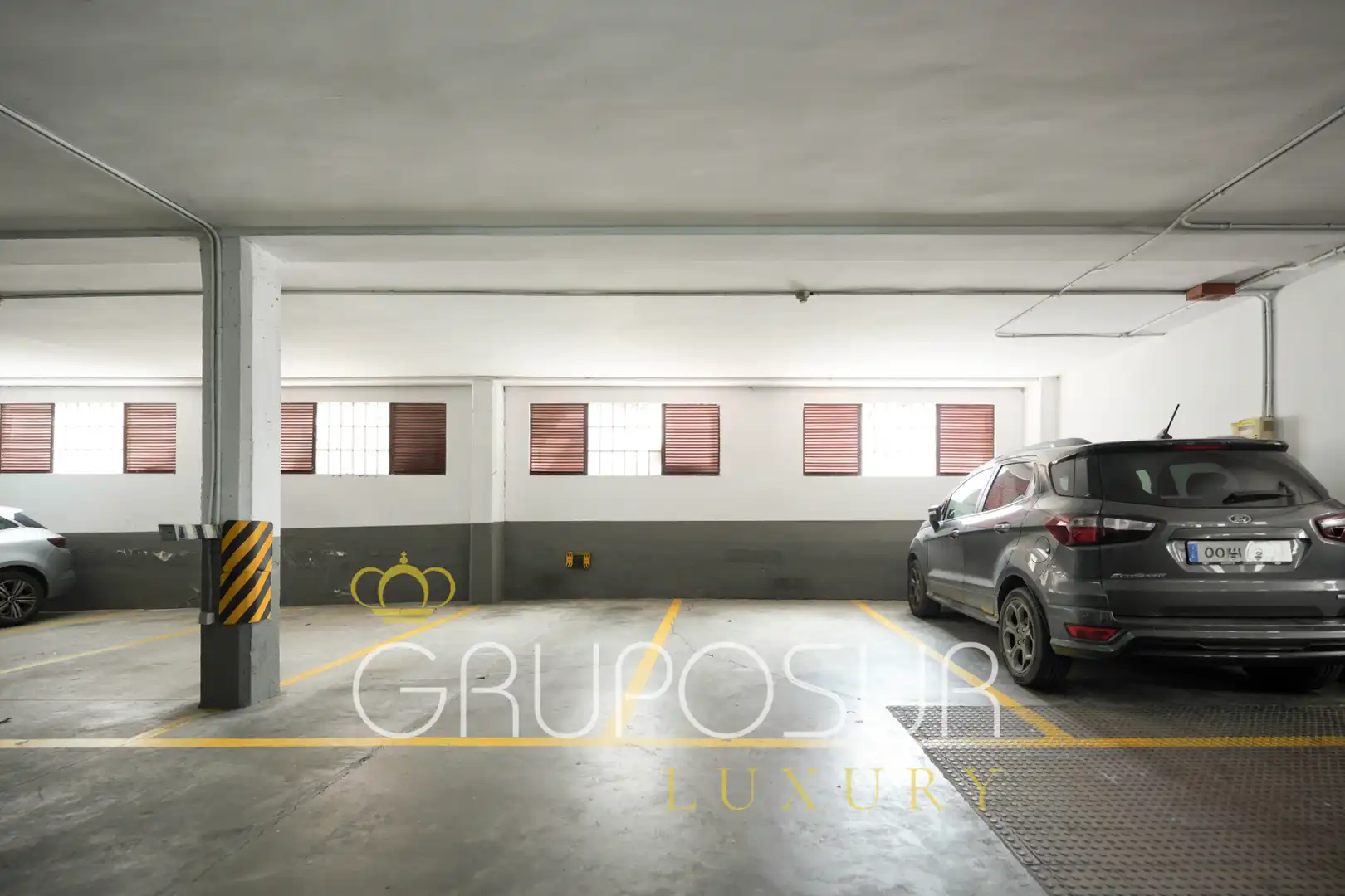 Parkplatz von Wohnung zum Verkauf in Valladolid mit Heizung, Privatgarten und Parkett