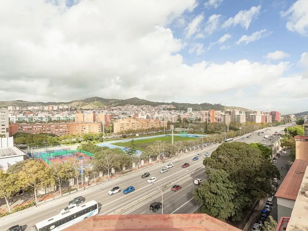 Außenansicht von Dachboden zum Verkauf in Barcelona mit Klimaanlage, Heizung und Terrasse