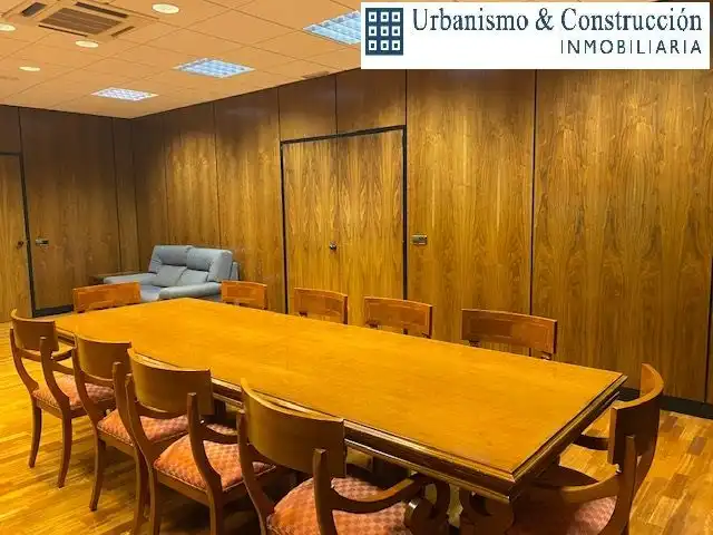 Office space with lift to rent in Centro - Plaza Mayor