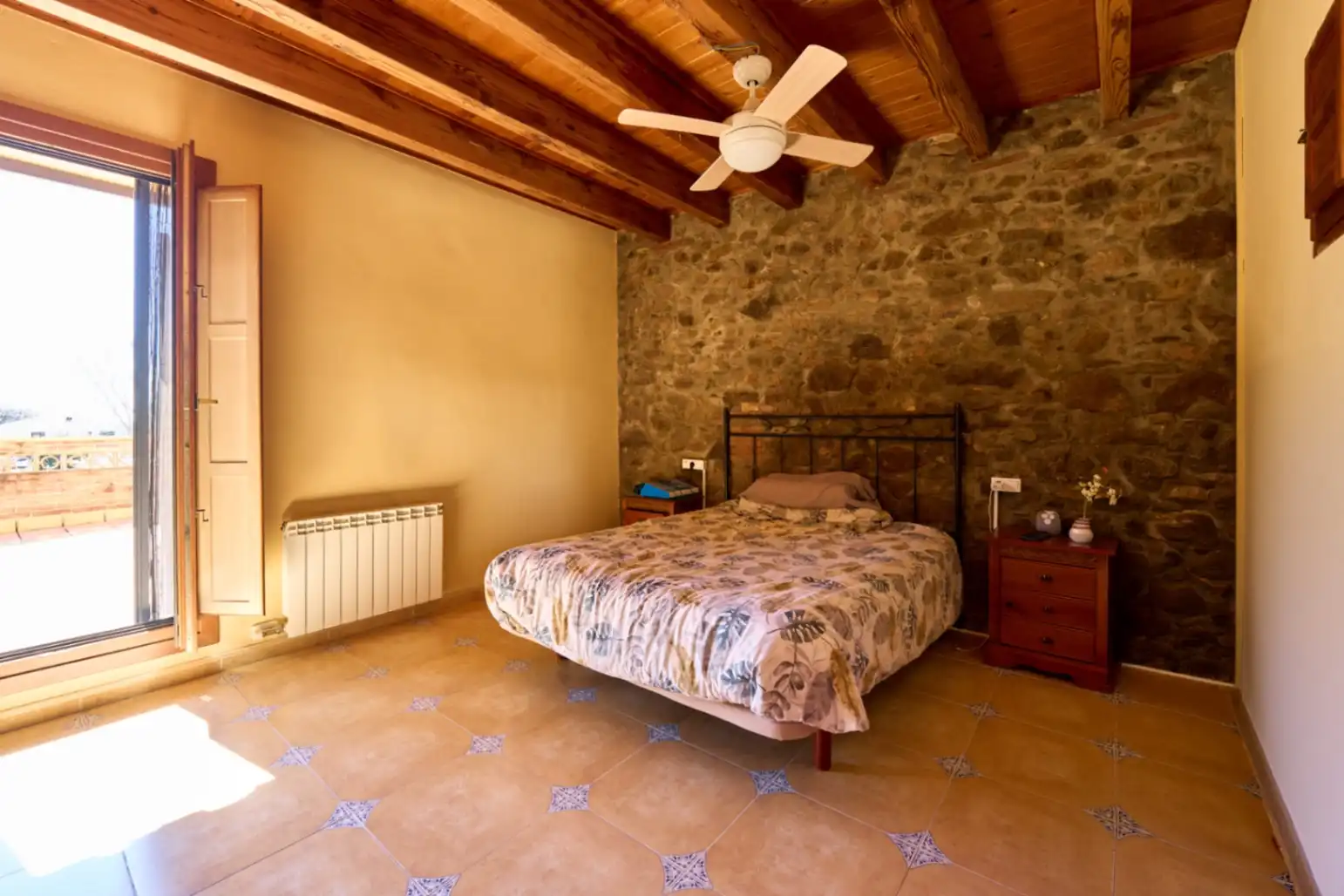 Habitación de Finca rústica en venta en L'Ametlla del Vallès con Calefacción, Terraza y Trastero