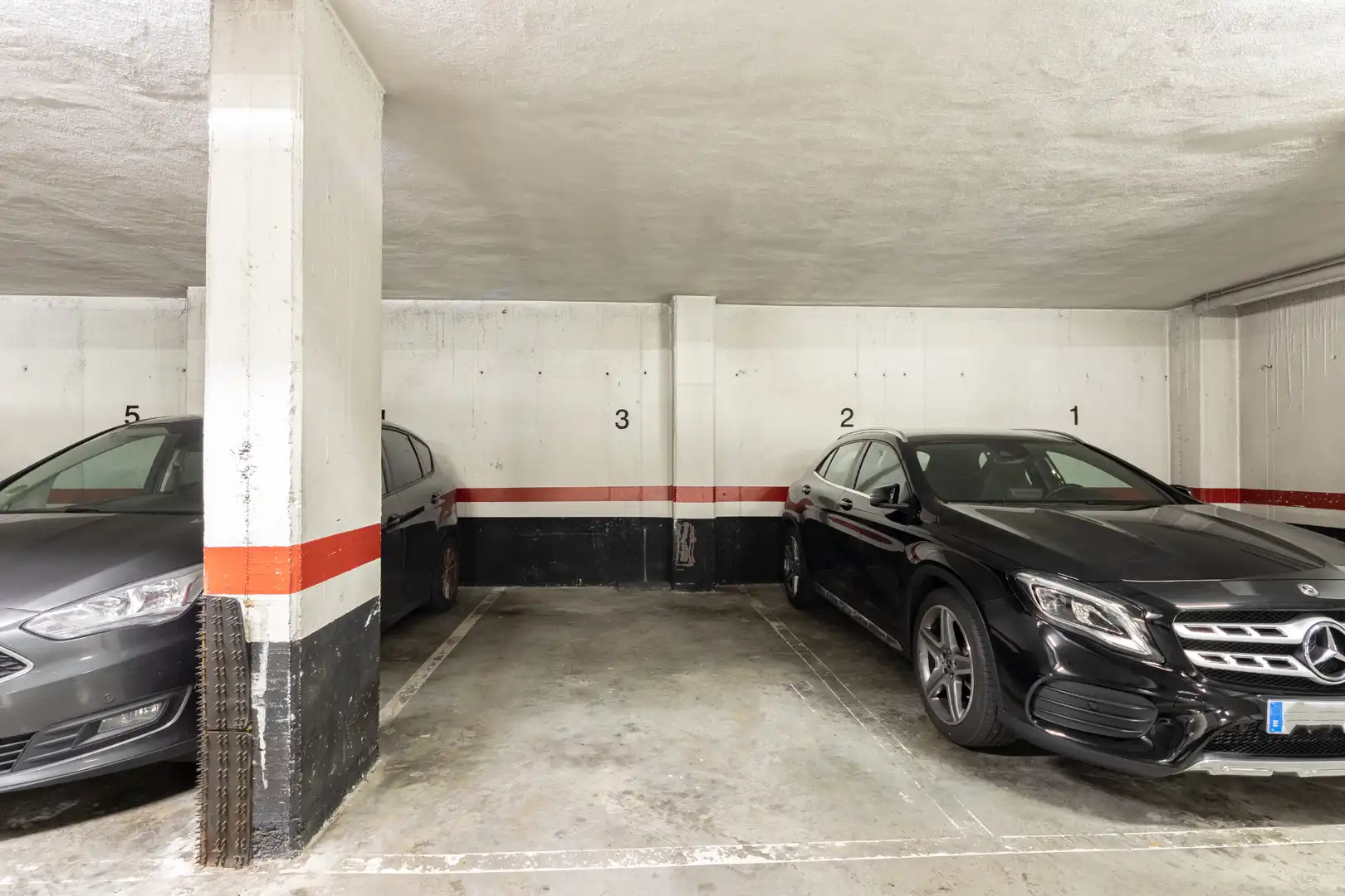 Parking de Piso en venta en Otxarkoaga - Txurdinaga