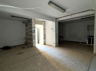 Local comercial en venda a Calle Abilio Rodríguez Rosillo 2