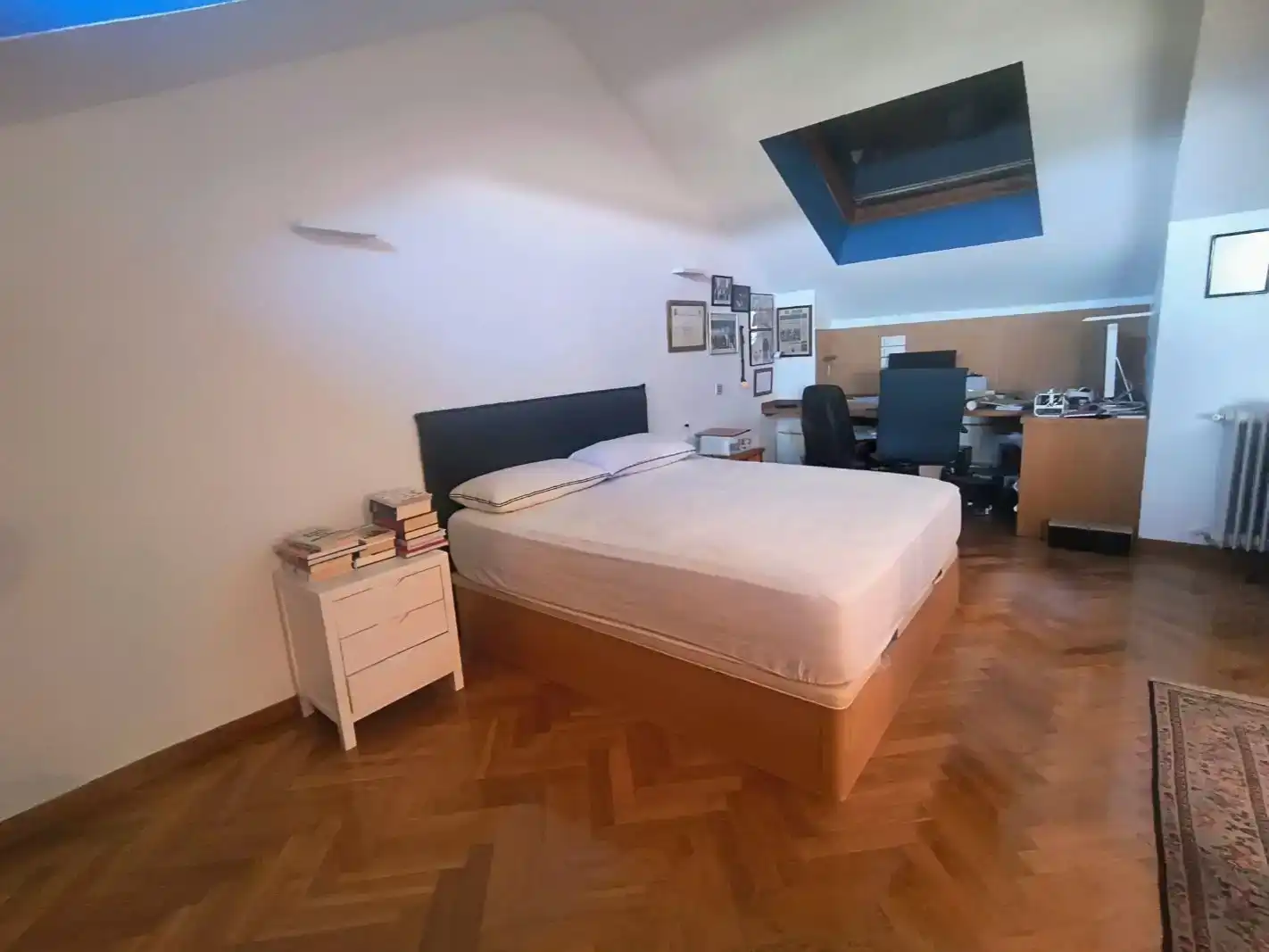 Schlafzimmer von Wohnung zur Miete in Pozuelo de Alarcón mit Klimaanlage, Privatgarten und Parkett