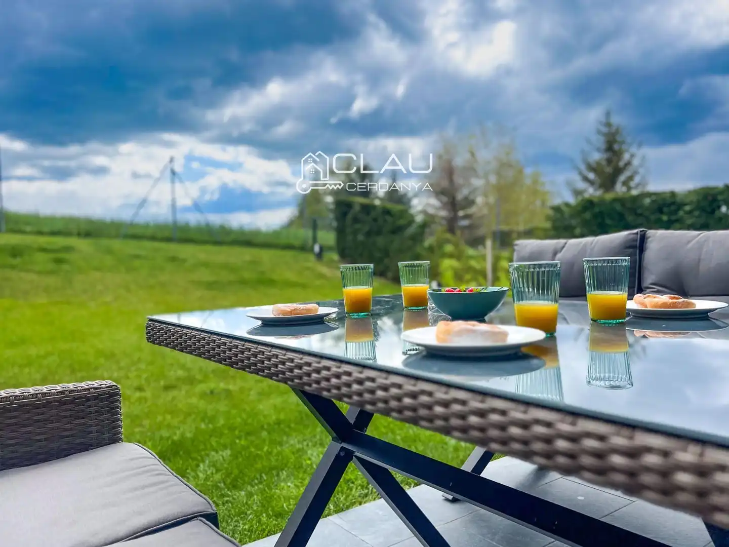 Terraza de Piso en venta en Sainte - Léocadie con Calefacción, Jardín privado y Parquet