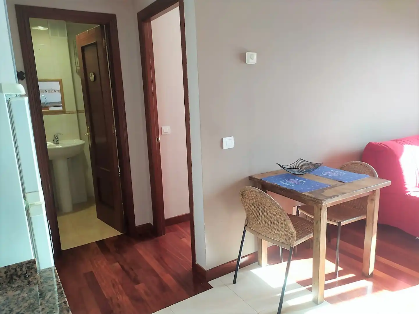 Dormitori de Pis en venda en Miengo amb Calefacció, Parquet i Terrassa